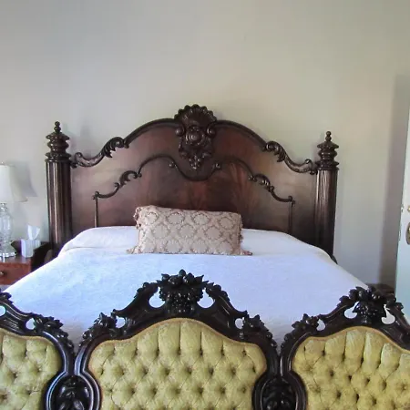 Steel Magnolia House-2